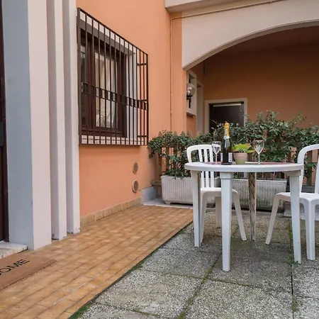 Gardappartamenti Sorgente Pool *